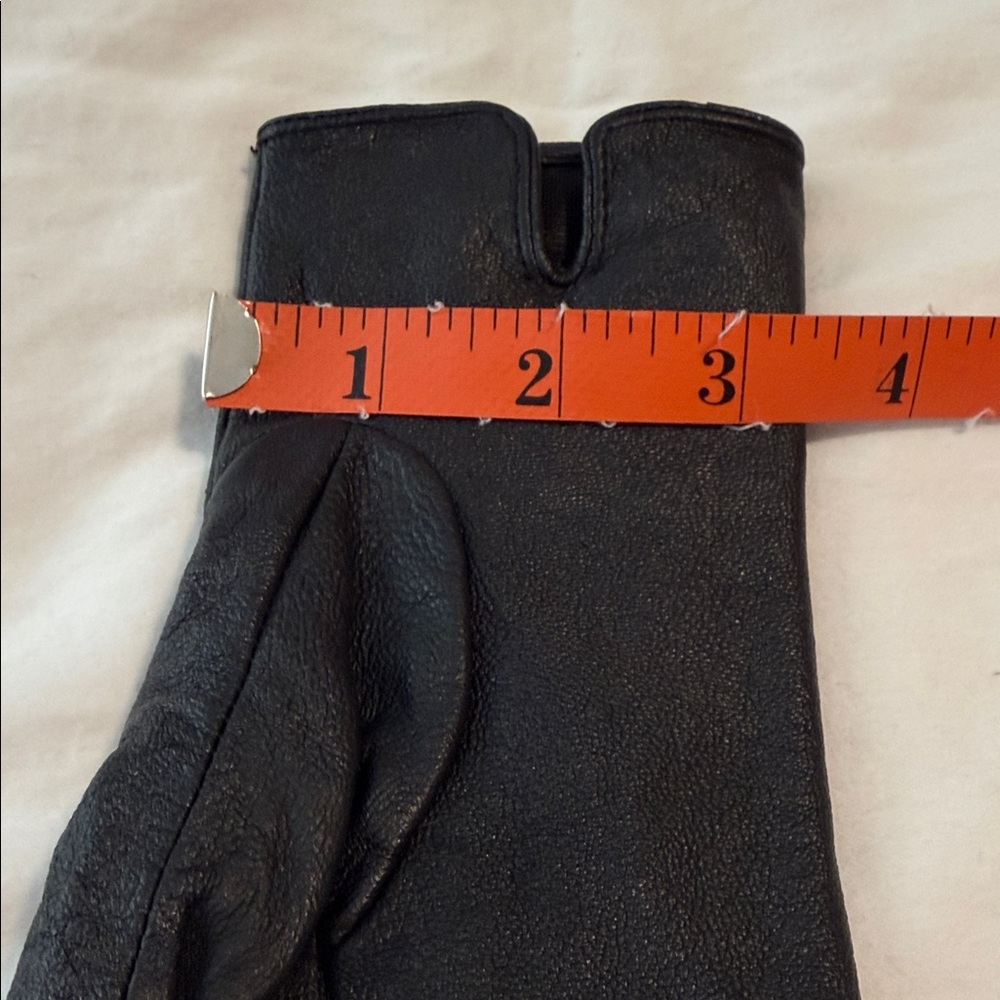 Black Studded Leather Gloves Petite - Picture 10 of 10